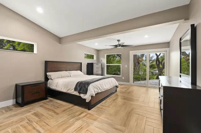 $5,000 | 659 Southeast St Lucie Boulevard, Stuart, FL 34996