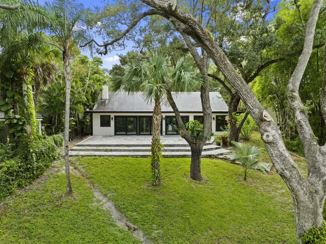 $5,000 | 659 Southeast St Lucie Boulevard, Stuart, FL 34996