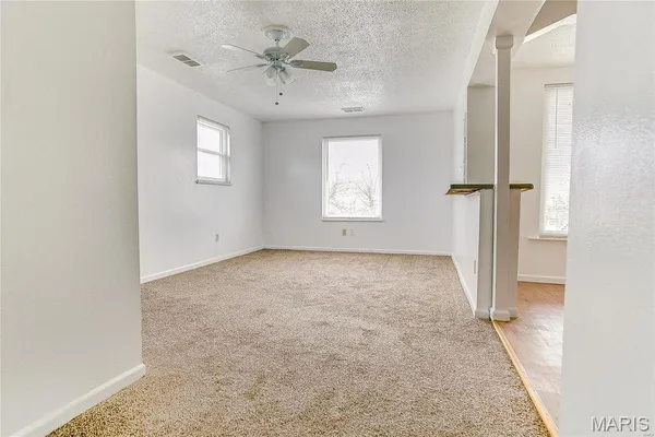 $1,950 | 936 Guenzler Drive, Imperial, MO 63052