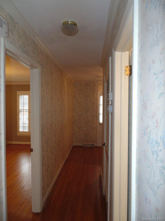 1147 Turnbridge Road, Unit 8 Charlotte, NC 28226 - Photo 2 of 24 Gallery Image 2