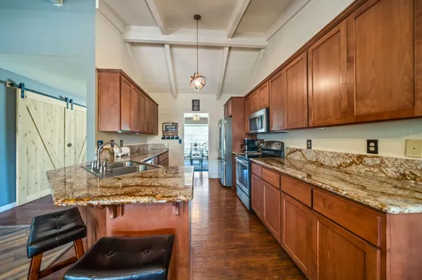 $472,000 | 4065 Meander Drive, Redding, CA 96001