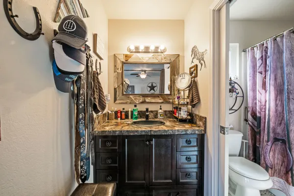 $472,000 | 4065 Meander Drive, Redding, CA 96001