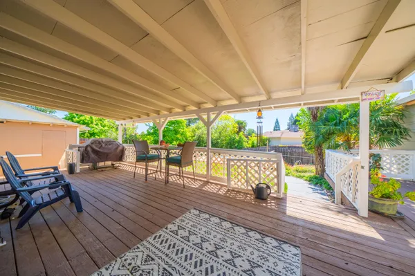 $472,000 | 4065 Meander Drive, Redding, CA 96001