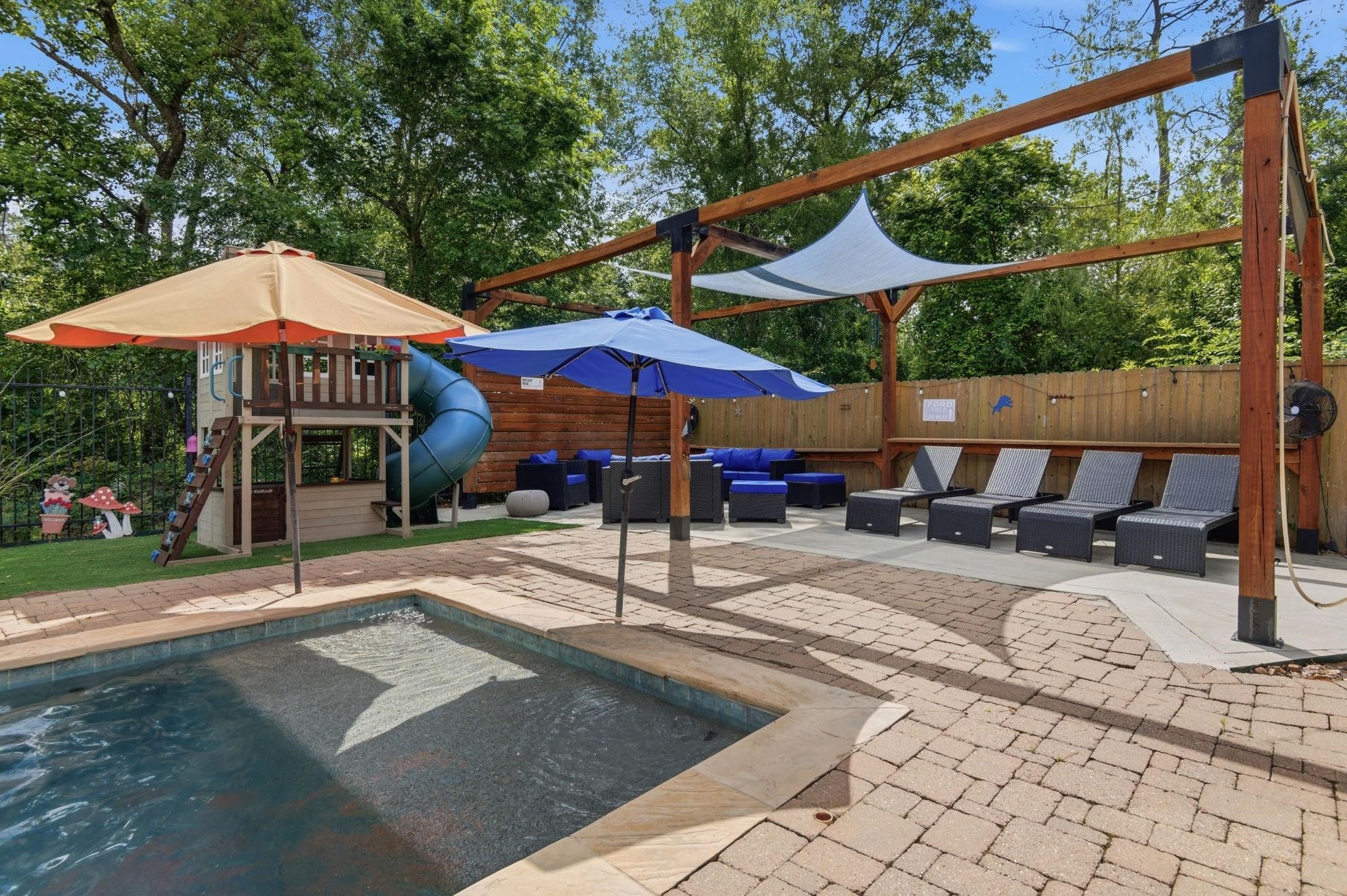 6203 Cash Oaks Drive Spring, TX 77379 - Photo 6 of 35
Your private resort, where weekends feel like vacation