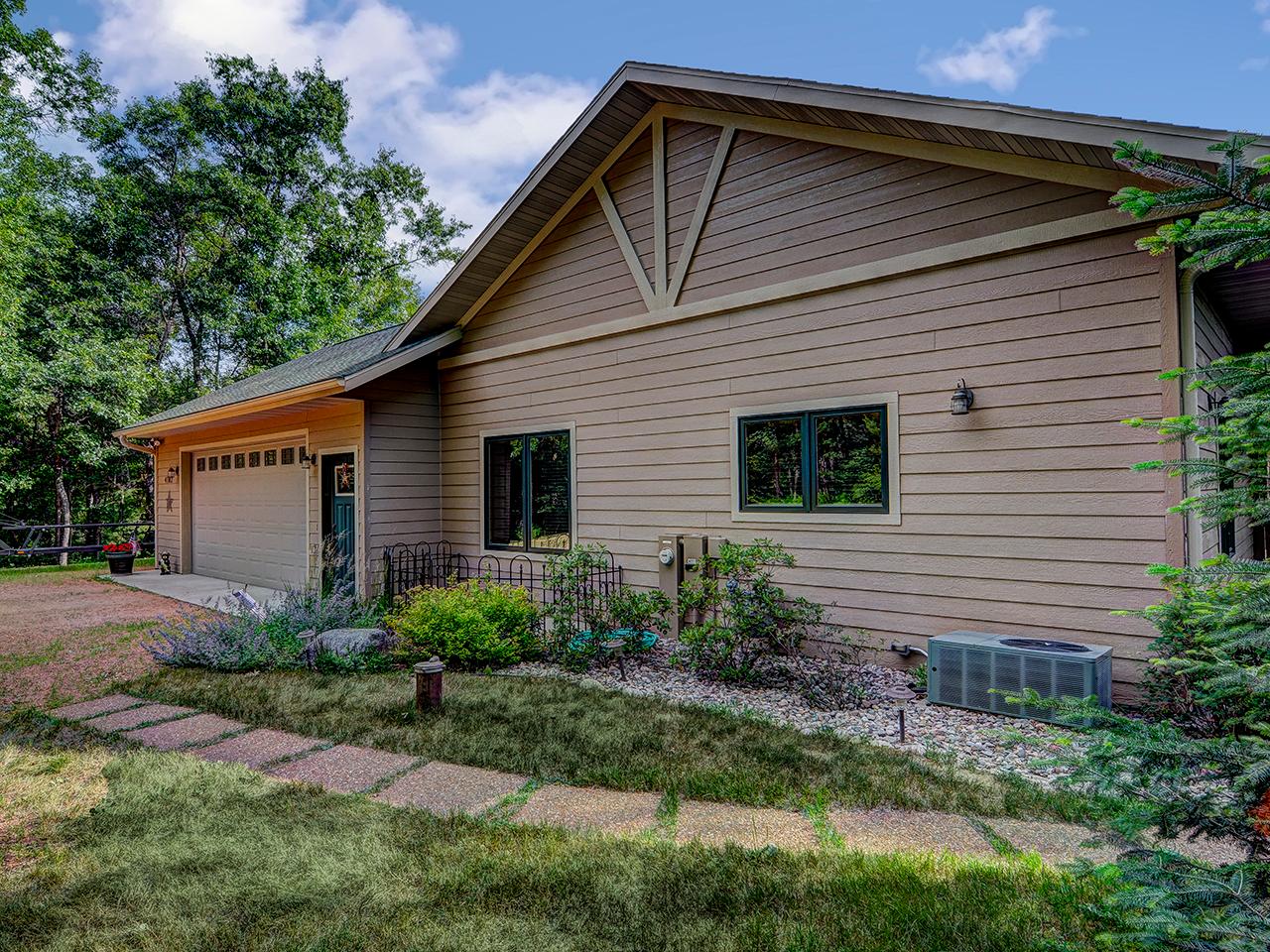 4182 Hillside Court, Unit 6 Rhinelander, WI 54501 - Photo 8 of 37 Gallery Image 8