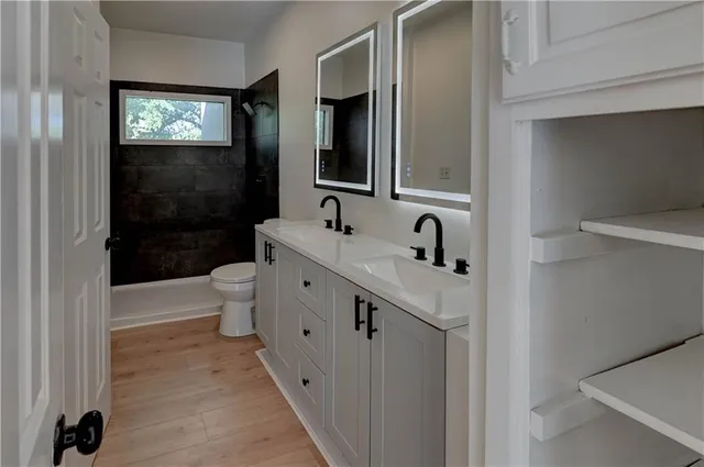 $255,000 | 4804 Horton Street, Mission, KS 66202