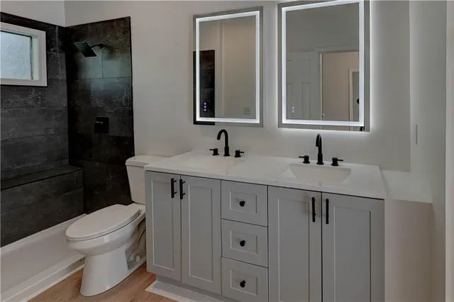 $255,000 | 4804 Horton Street, Mission, KS 66202