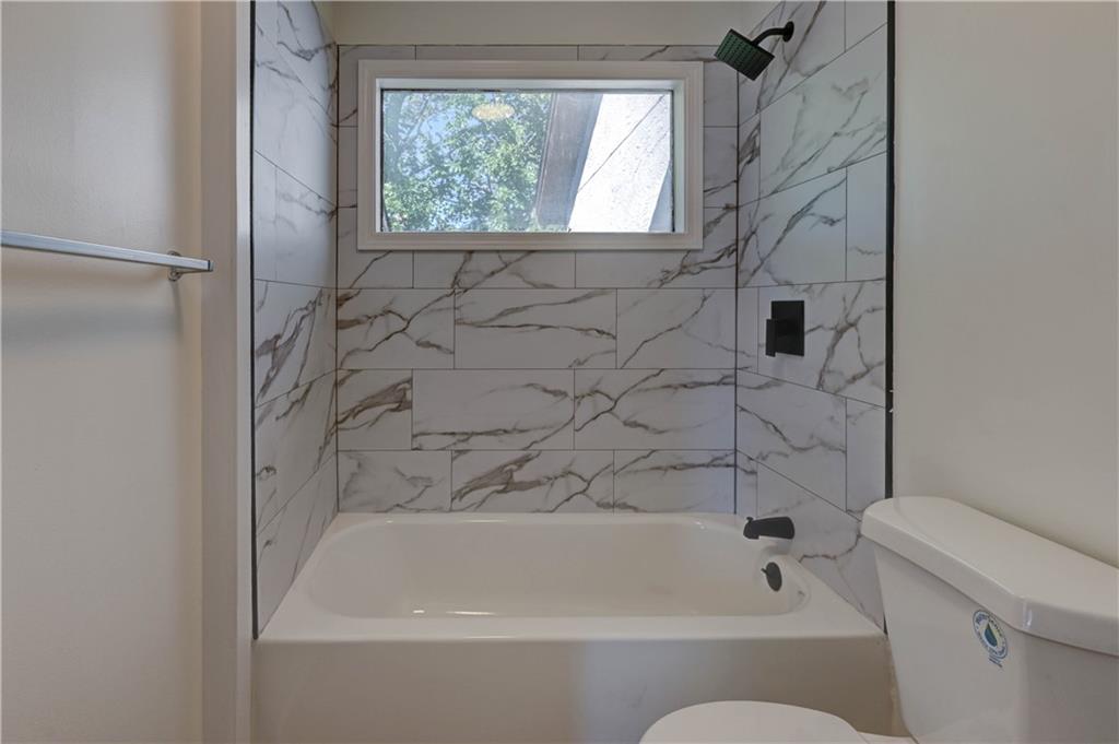 4804 Horton Street Mission, KS 66202 - Photo 33 of 55