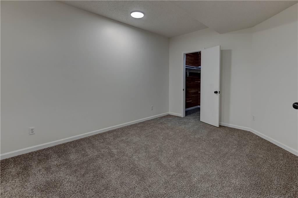 4804 Horton Street Mission, KS 66202 - Photo 39 of 55