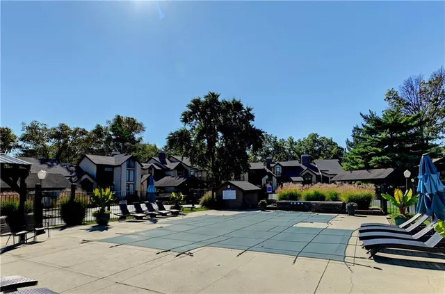 $255,000 | 4804 Horton Street, Mission, KS 66202