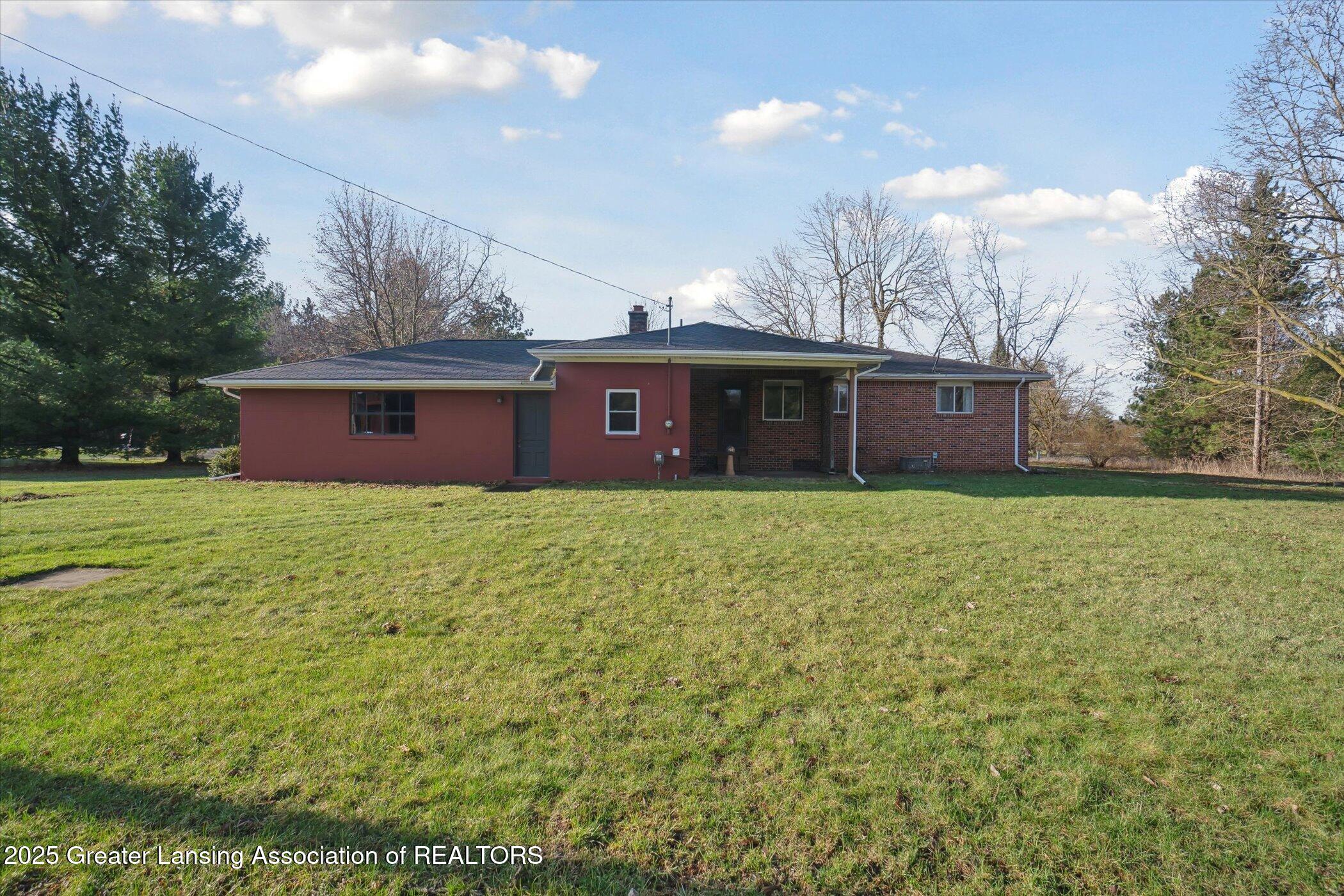 7700 West Beard Road Perry, MI 48872 - Photo 41 of 50 Back View