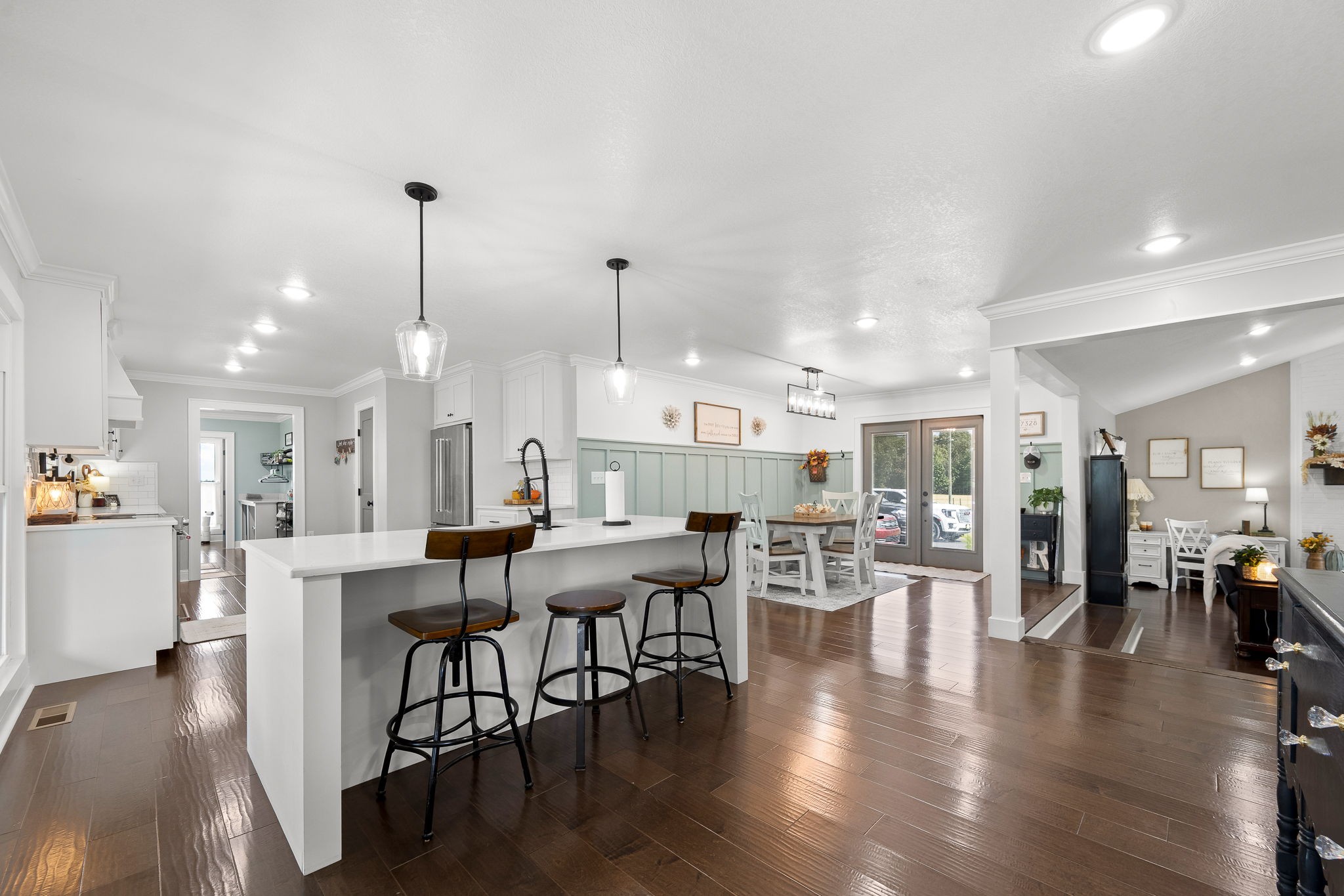 176 Terry Dunavan Road Elora, TN 37328 - Photo 27 of 85 a view of a kitchen and dining room