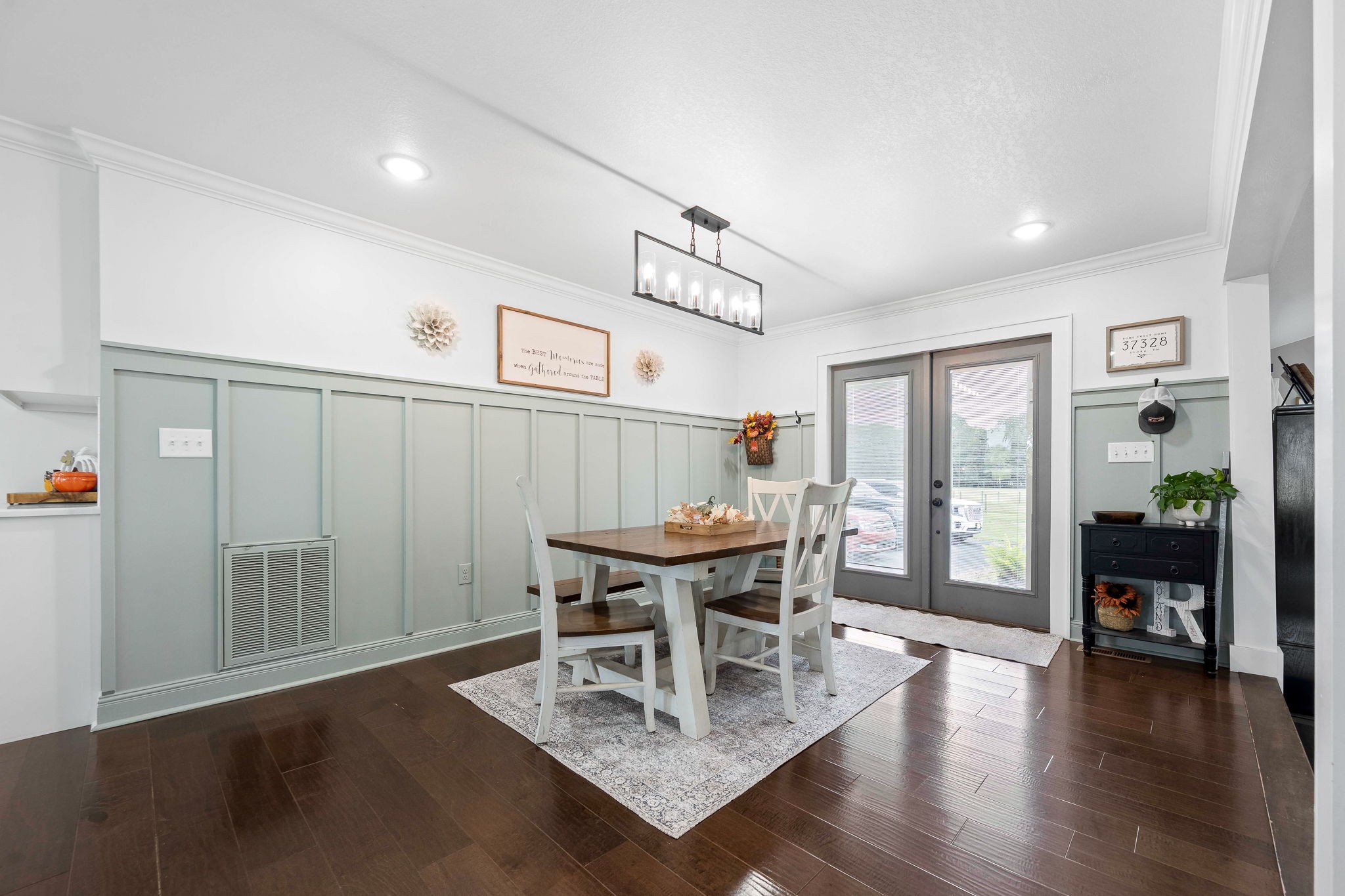 176 Terry Dunavan Road Elora, TN 37328 - Photo 49 of 85 a living room with furniture and wooden floor