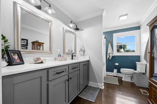 $874,900 | 176 Terry Dunavan Road, Elora, TN 37328