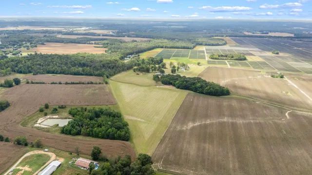 $900,000 | 176 Terry Dunavan Road, Elora, TN 37328