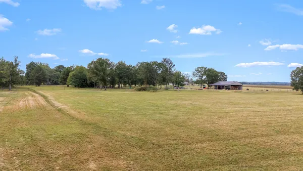 $874,900 | 176 Terry Dunavan Road, Elora, TN 37328