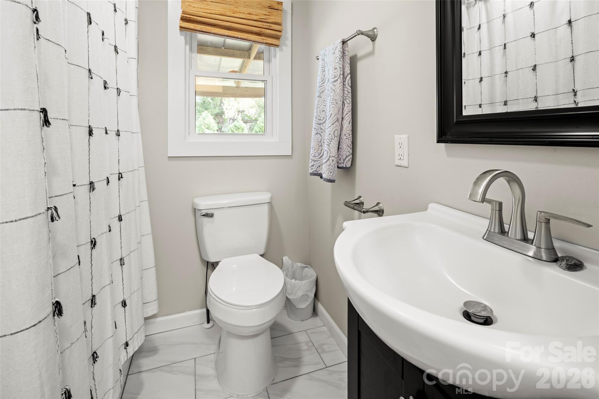 28 Long Cove Road Candler, NC 28715 - Photo 30 of 41 Gallery Image 30