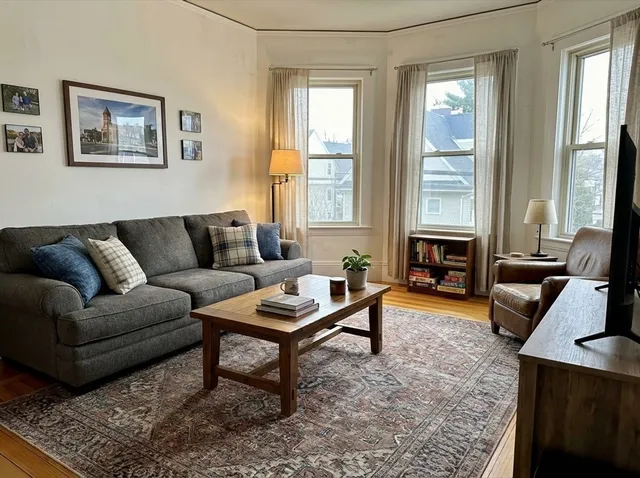 $2,650 | 13-15 Timothy Avenue, Unit 3, Everett, MA 02149