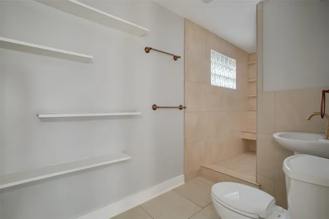 $1,650 | 4500 Avenue H, Unit B, Austin, TX 78751