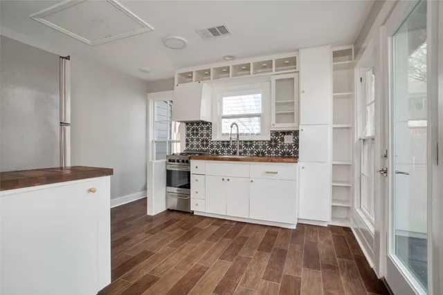 $1,650 | 4500 Avenue H, Unit B, Austin, TX 78751