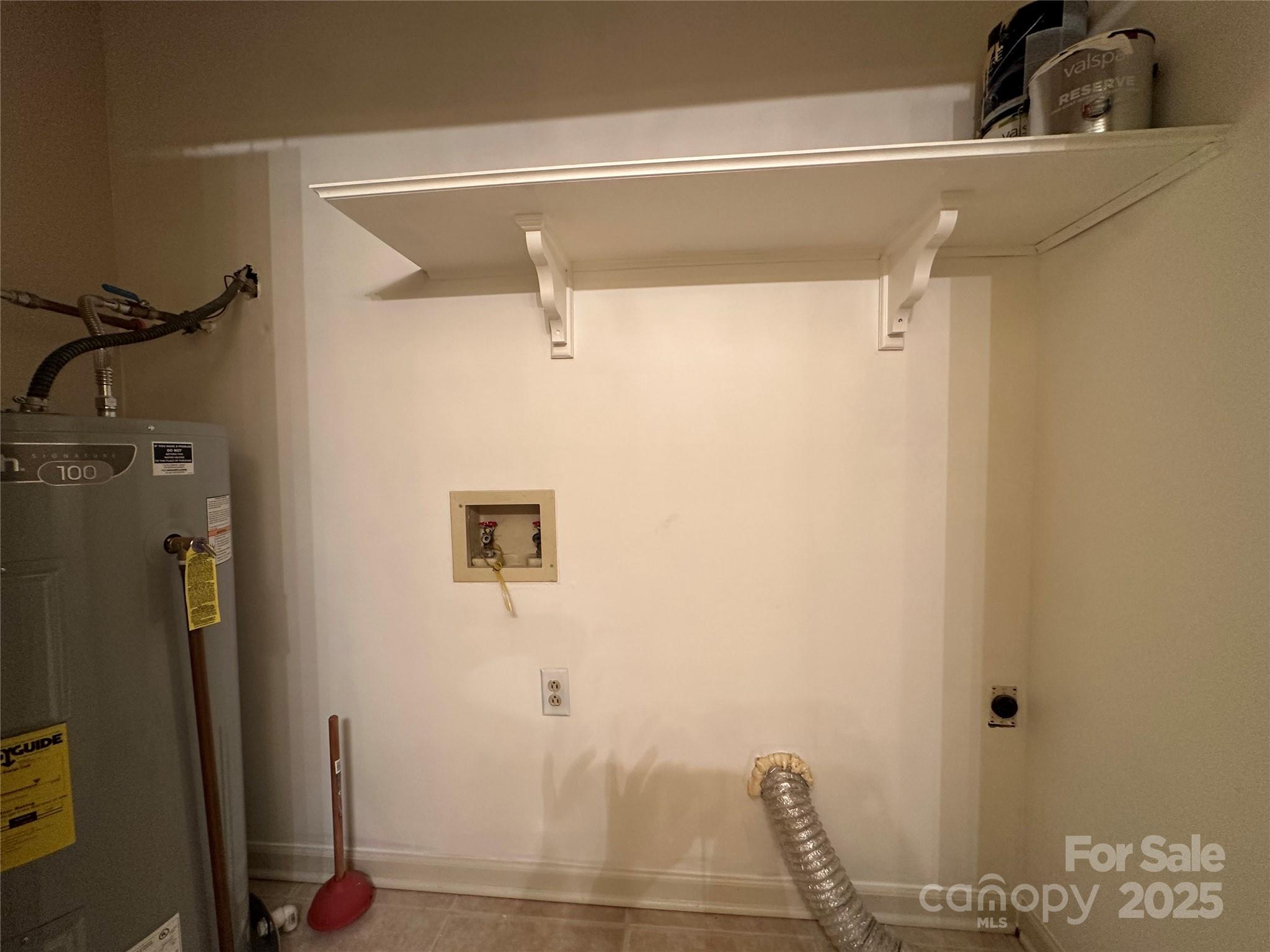 1590 Springpoint Road, Unit B Rock Hill, SC 29732 - Photo 20 of 39 a bathroom with a shower