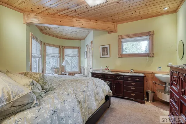 $4,600,000 | 3884 Bill's Loop Road, Island Park, ID 83429