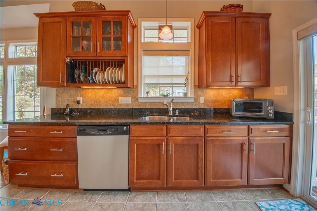 343 Chesapeake Watch Road, Unit 8B Deltaville, VA 23043 - Photo 14 of 42