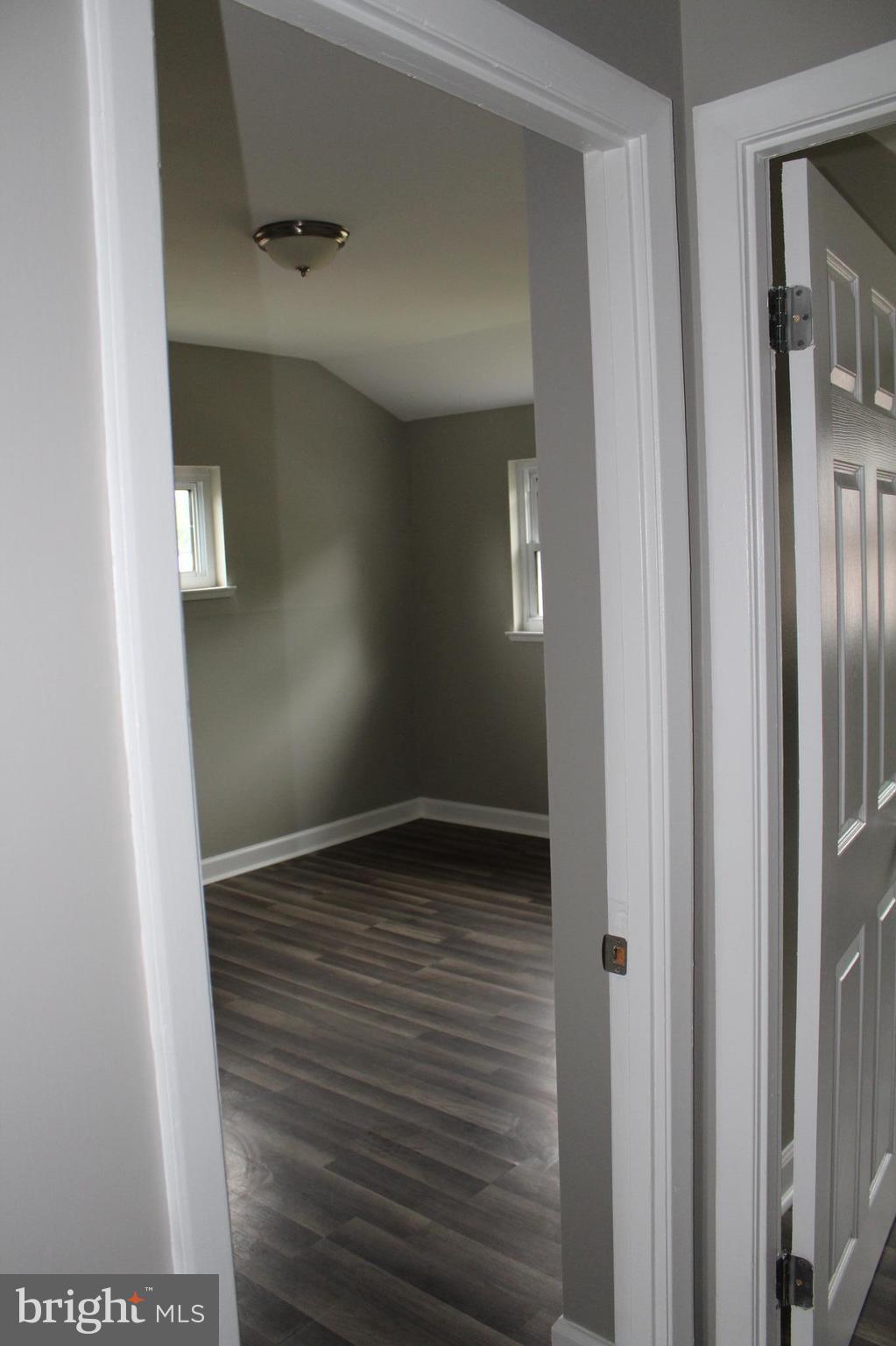 650 Queensgate Road Baltimore, MD 21229 - Photo 13 of 25 a view of empty room