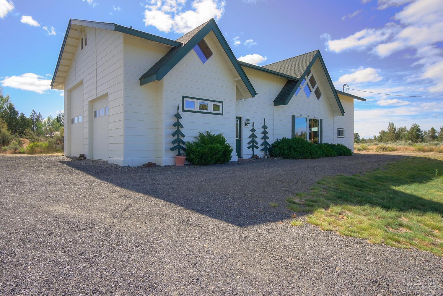 61116 Billadeau Road Bend, OR 97702 - Photo 2 of 25 Fantastic shop! Half is finished, heated