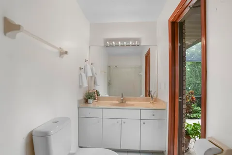 $465,000 | 472 Southeast Majestic Terrace, Port St. Lucie, FL 34983