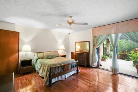 $465,000 | 472 Southeast Majestic Terrace, Port St. Lucie, FL 34983