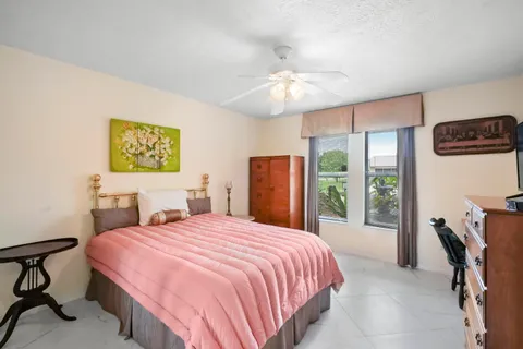 $465,000 | 472 Southeast Majestic Terrace, Port St. Lucie, FL 34983