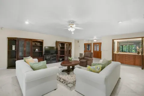 $465,000 | 472 Southeast Majestic Terrace, Port St. Lucie, FL 34983