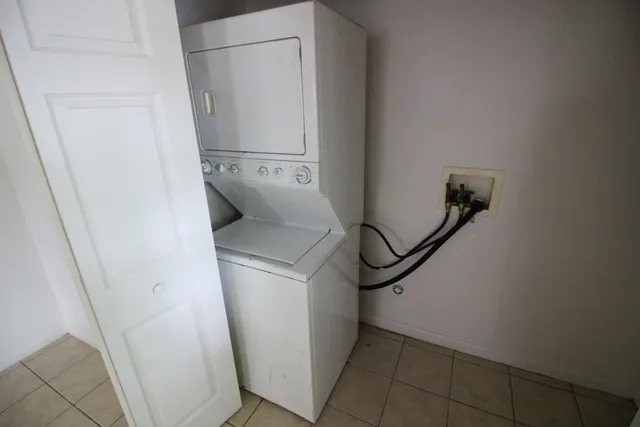 $160,000 | 1540 Outer Ln Drive, Ypsilanti, MI 48198