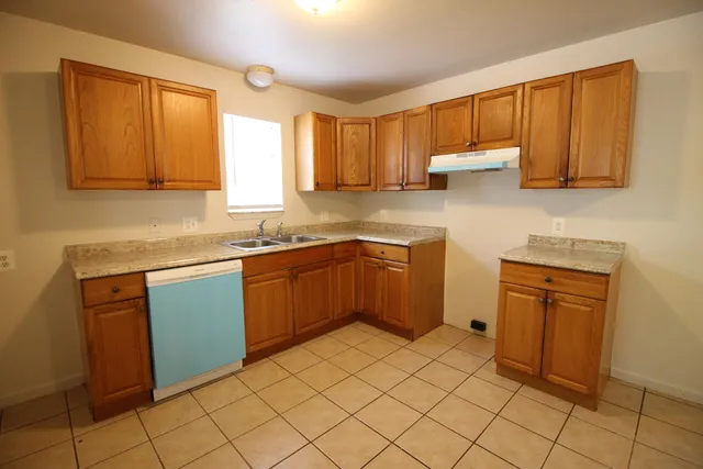 $160,000 | 1540 Outer Ln Drive, Ypsilanti, MI 48198