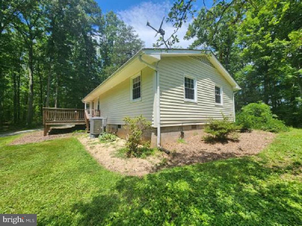 2070 Vawter Corner Road Louisa, VA 23093 - Photo 16 of 19 Gallery Image 16