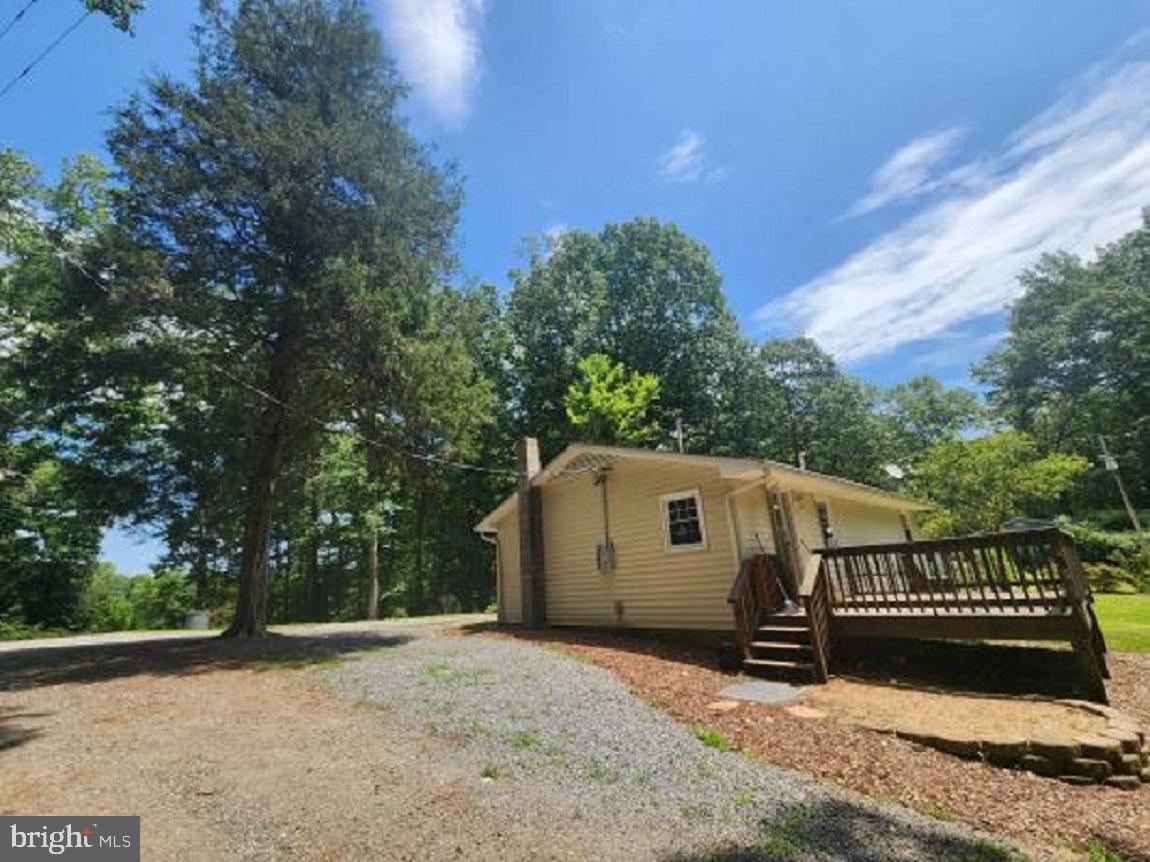 2070 Vawter Corner Road Louisa, VA 23093 - Photo 17 of 19 Gallery Image 17
