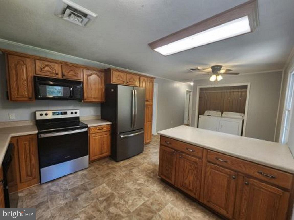 2070 Vawter Corner Road Louisa, VA 23093 - Photo 3 of 19 Gallery Image 3