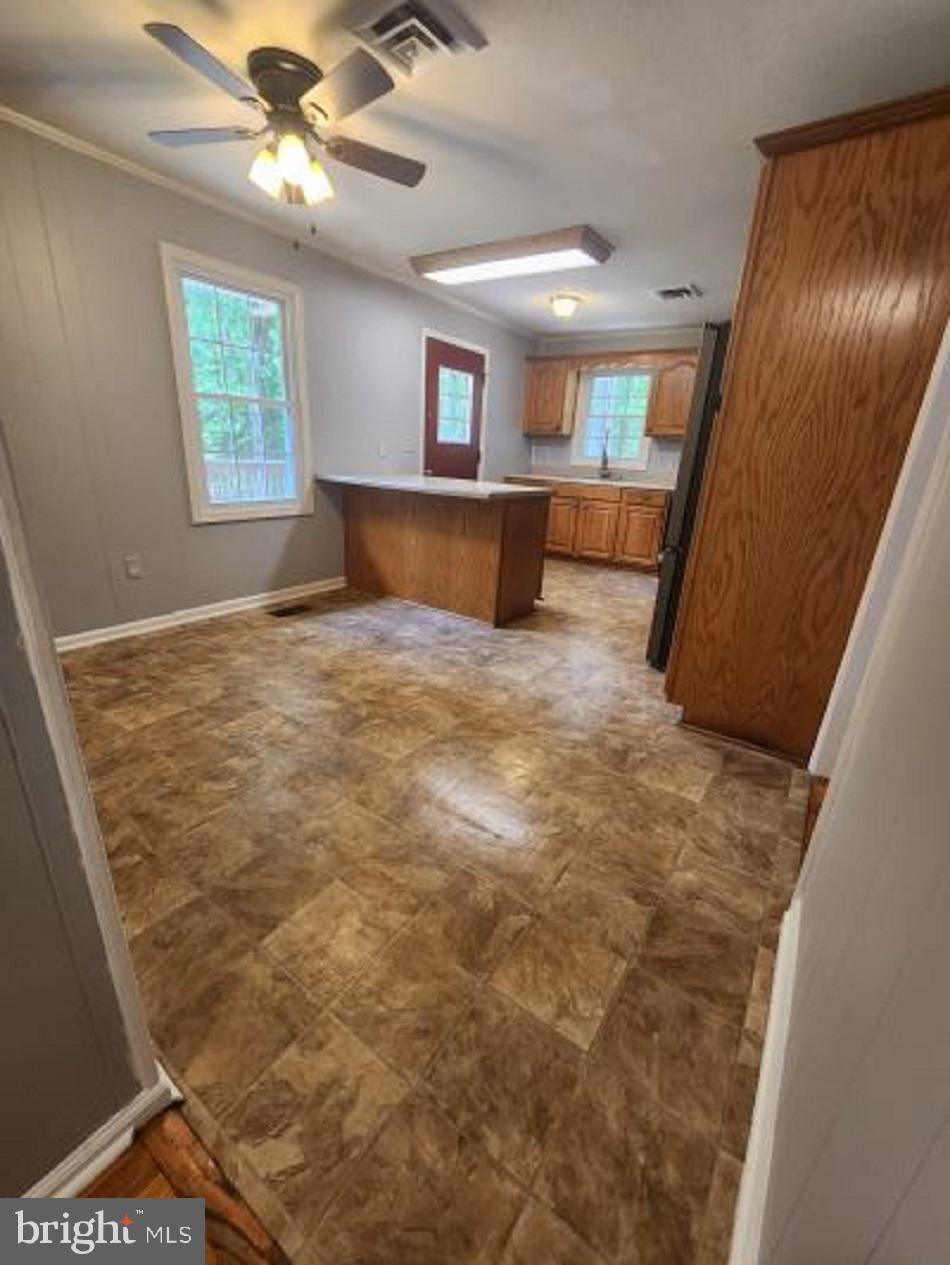 2070 Vawter Corner Road Louisa, VA 23093 - Photo 4 of 19 Gallery Image 4