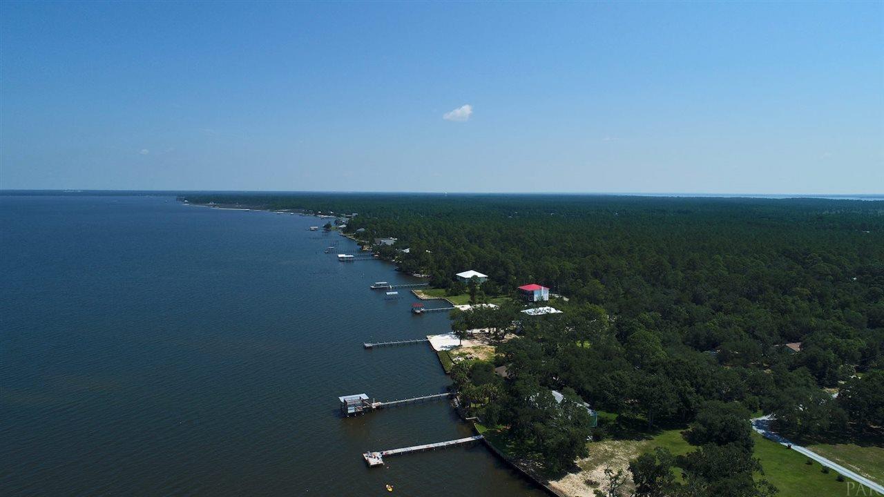 5487 Porpoise Road Milton, FL 32583 - Photo 11 of 25 Gallery Image 11
