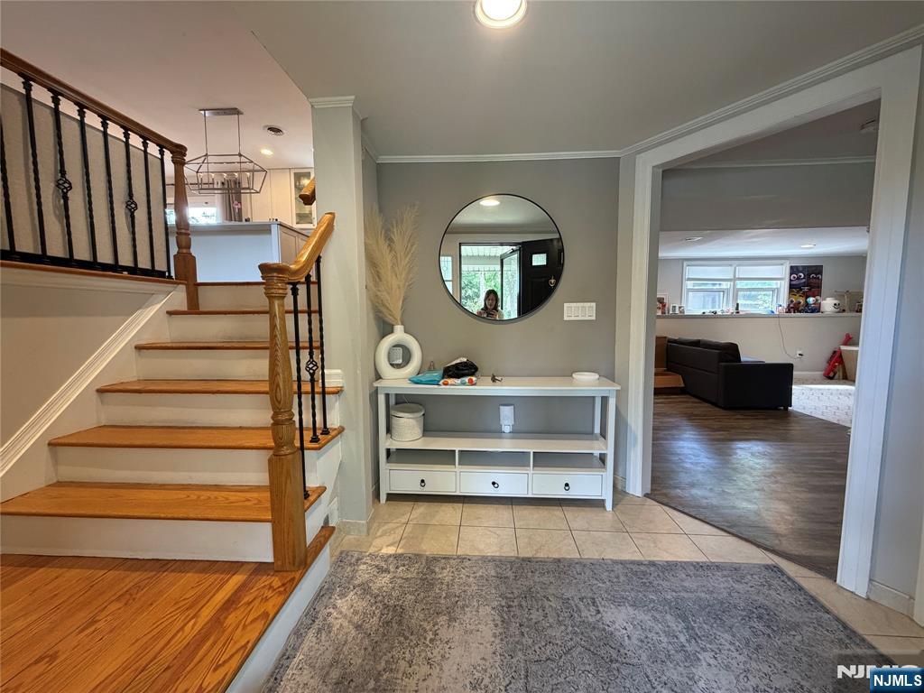 31 Clinton Lane Wayne, NJ 07470 - Photo 6 of 38
