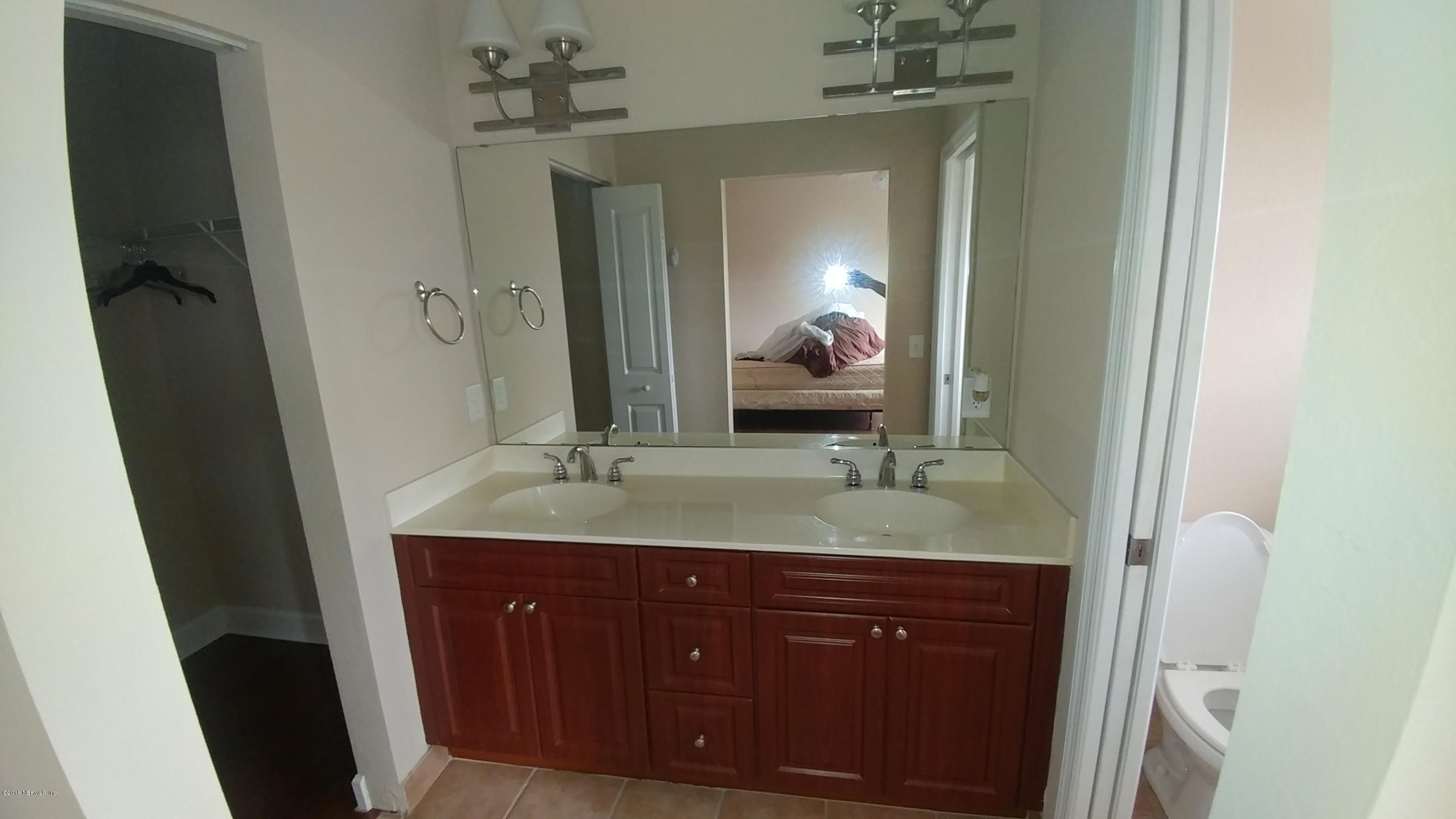 9745 Touchton Road, Unit 1023 Jacksonville, FL 32246 - Photo 16 of 36 20180123_134253