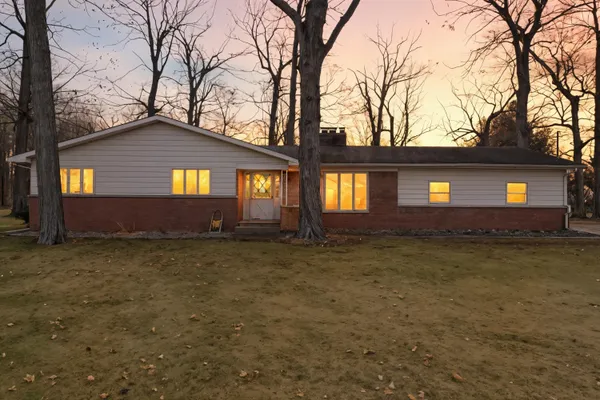 $195,000 | 1172 Rustic Hills Drive, Union City, MI 49094