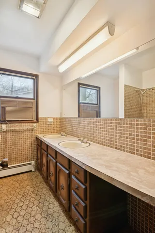 $195,000 | 1172 Rustic Hills Drive, Union City, MI 49094