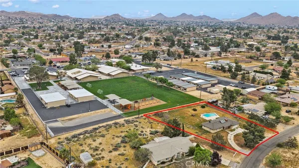 $319,000 | 18190 Hiawatha Road, Apple Valley, CA 92307