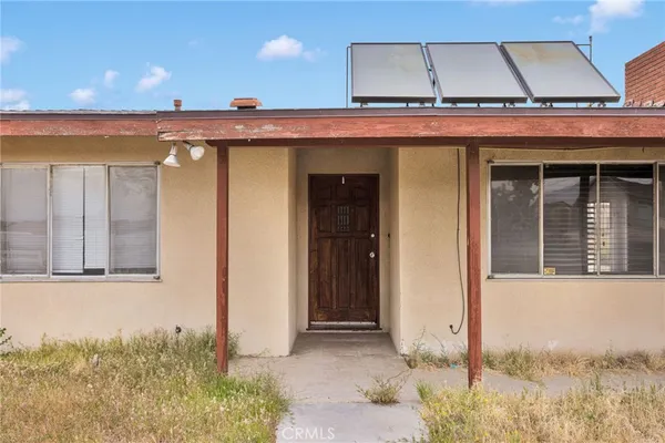 $319,000 | 18190 Hiawatha Road, Apple Valley, CA 92307