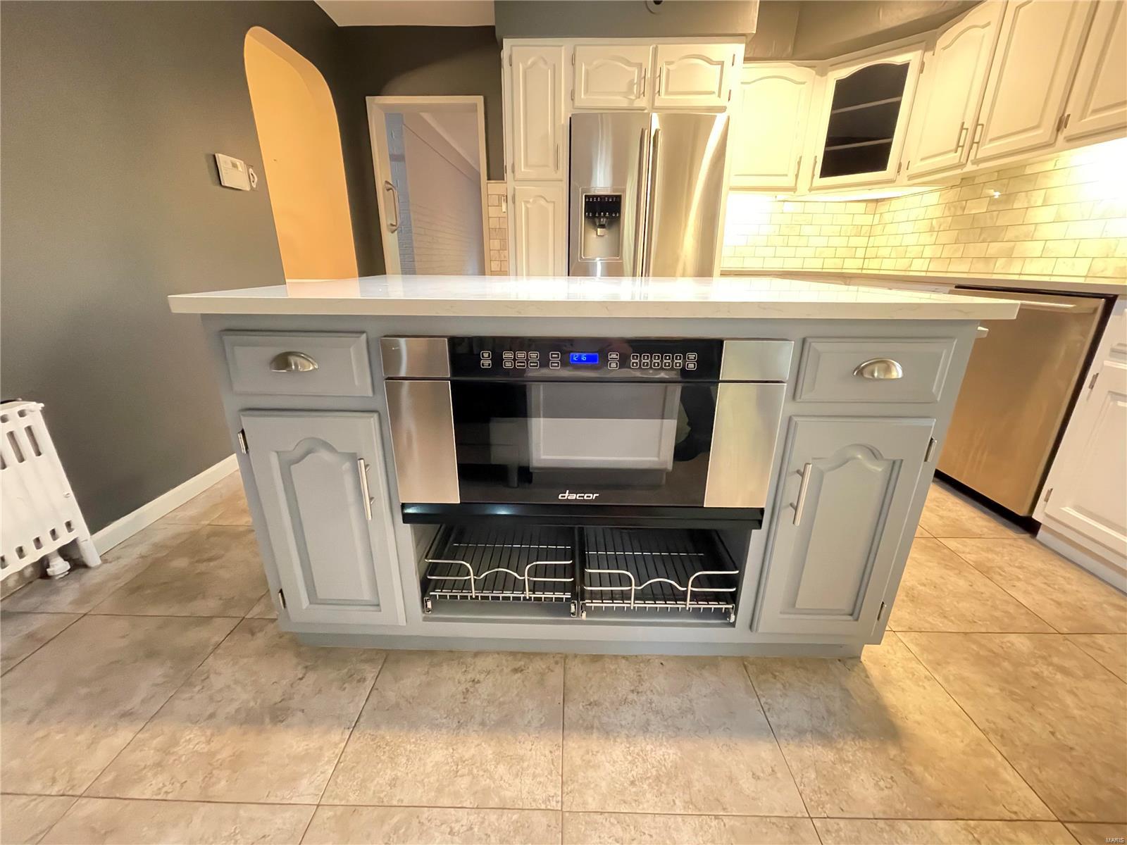 21 Robin Hill Lane Belleville, IL 62221 - Photo 12 of 42