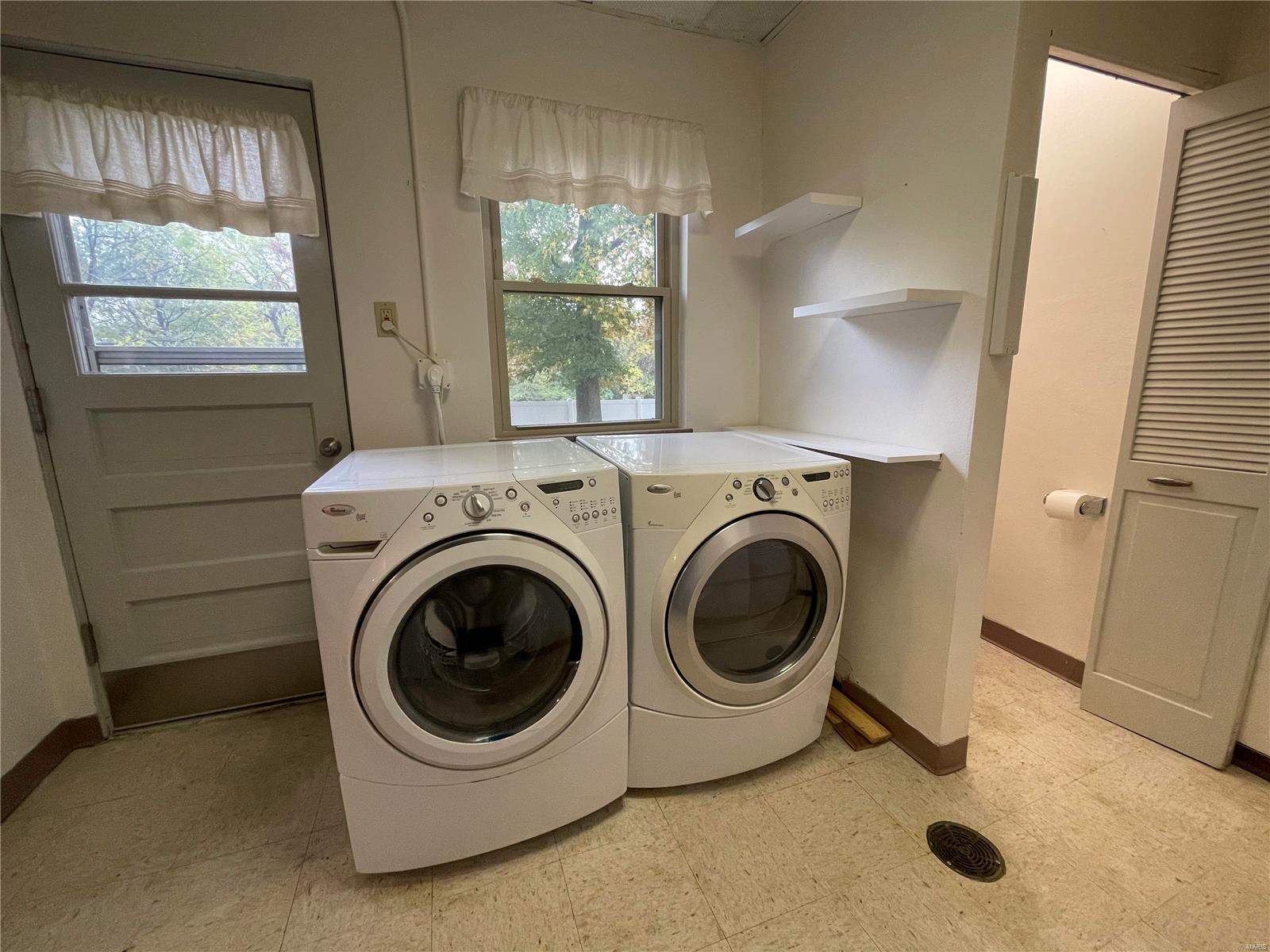 21 Robin Hill Lane Belleville, IL 62221 - Photo 19 of 42