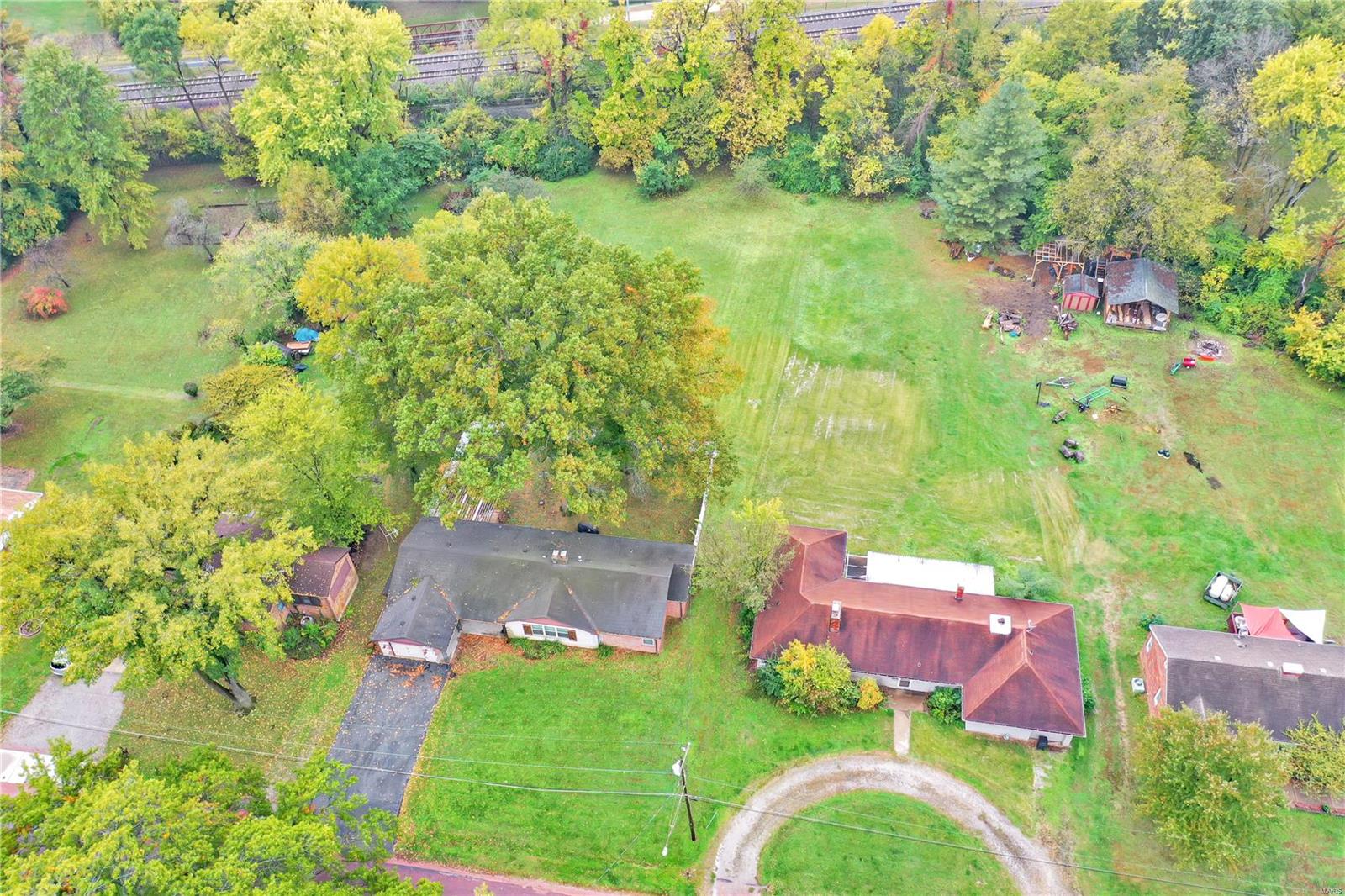 21 Robin Hill Lane Belleville, IL 62221 - Photo 7 of 42