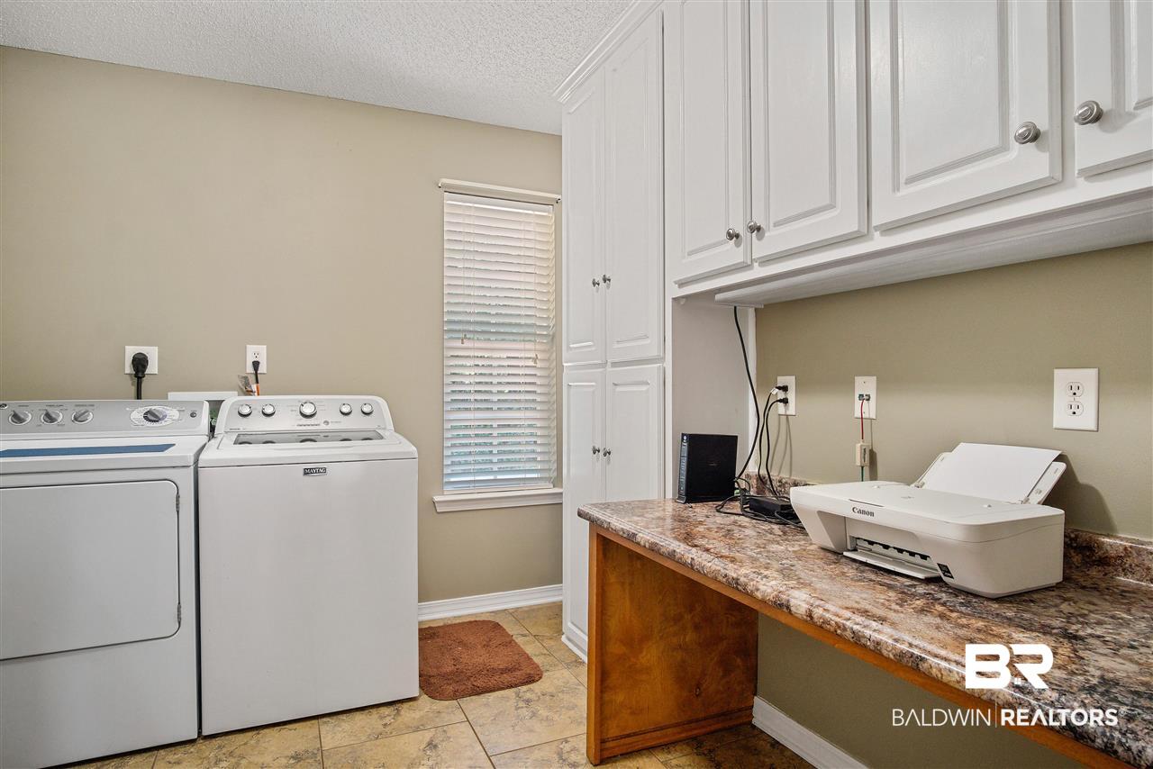 257 Carnation Street Mobile, AL 36609 - Photo 26 of 33